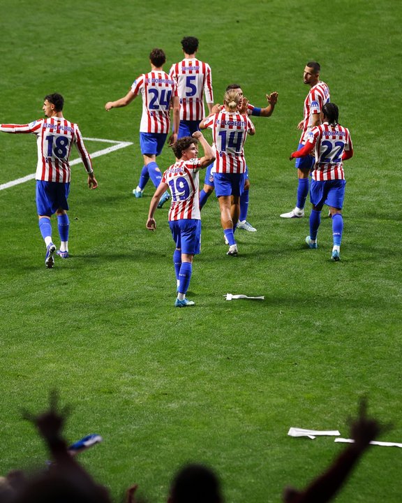 El récord que Julián Álvarez le arrebató a Messi y lo ubicó como uno de los mejores de la historia argentina