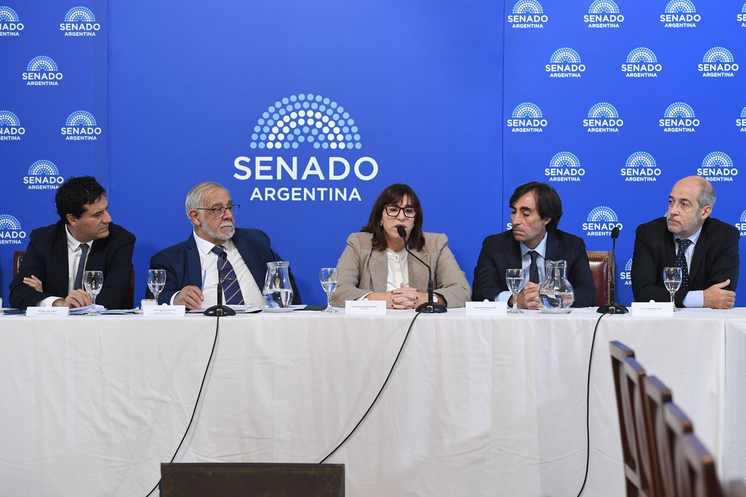 Senado: Comisión de Acuerdos dio dictamen favorable a 16 postulantes a jueces, defensores y fiscales