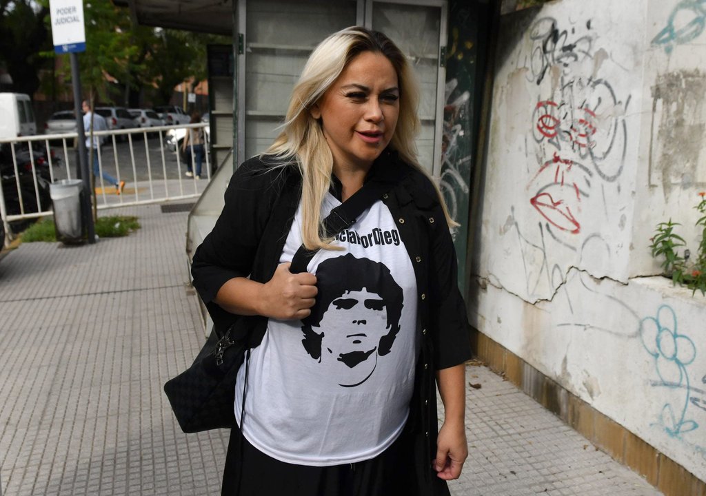 “Mientras sea para mi hijo... la vida”: el explosivo audio de Maradona y Verónica Ojeda