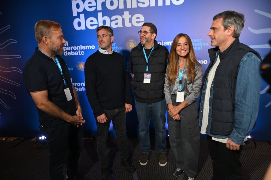 Olmos, Tolosa Paz y Michel lanzaron un nuevo espacio peronista que apuesta por una alternativa de centro y federal