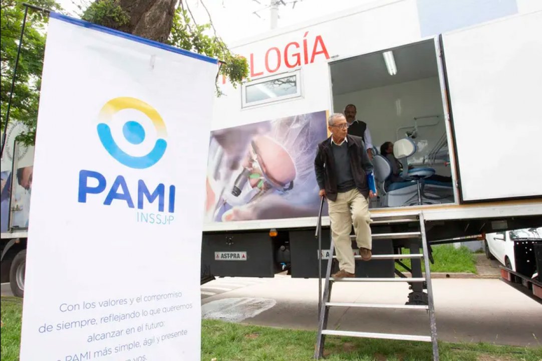 Escándalo en el PAMI: una auditoría reveló una millonaria red de fraude oftalmológico