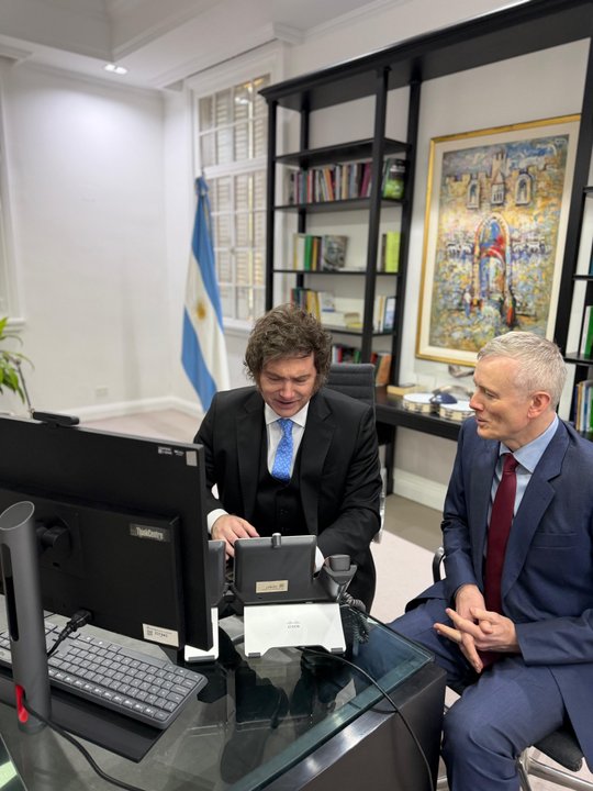 Milei habló con el primer ministro de Canadá: buscan avanzar en un acuerdo con el Mercosur