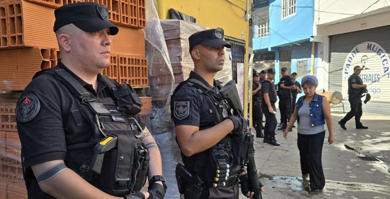 La Ciudad clausuró un corralón ilegal dentro de la Villa 31