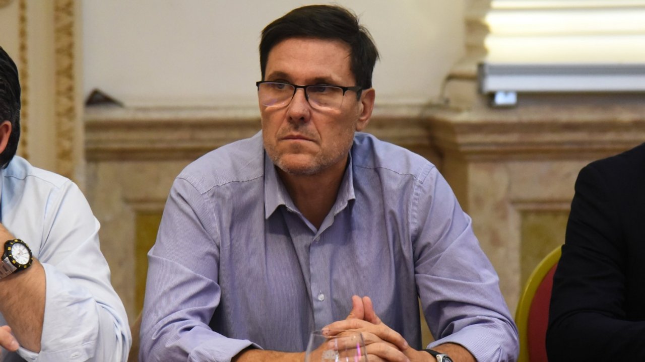 Caso Ian cabrera: el ministro de Educación provincial aseguró que el acusado no asistirá a clases