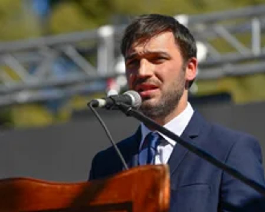 El Gobierno de Chubut avanza con acuerdos salariales y otorga un bono
