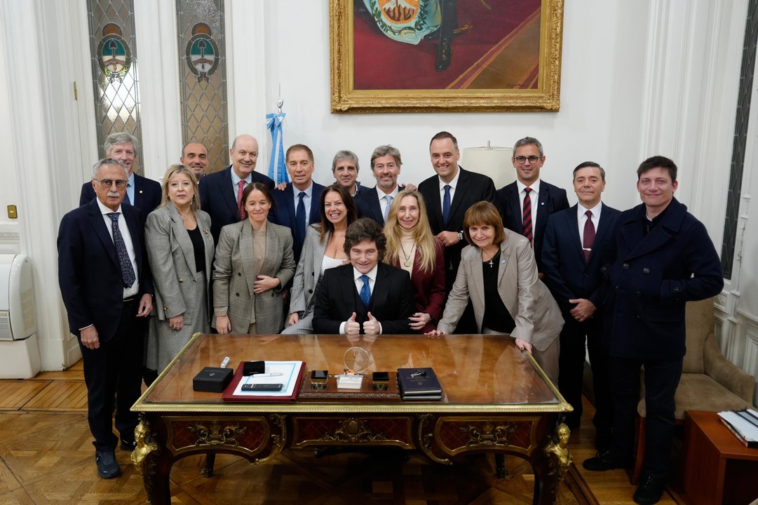 Los dichos de Bullrich sobre Adorni dividen al Gobierno y anticipan una explosiva reunión de Gabinete