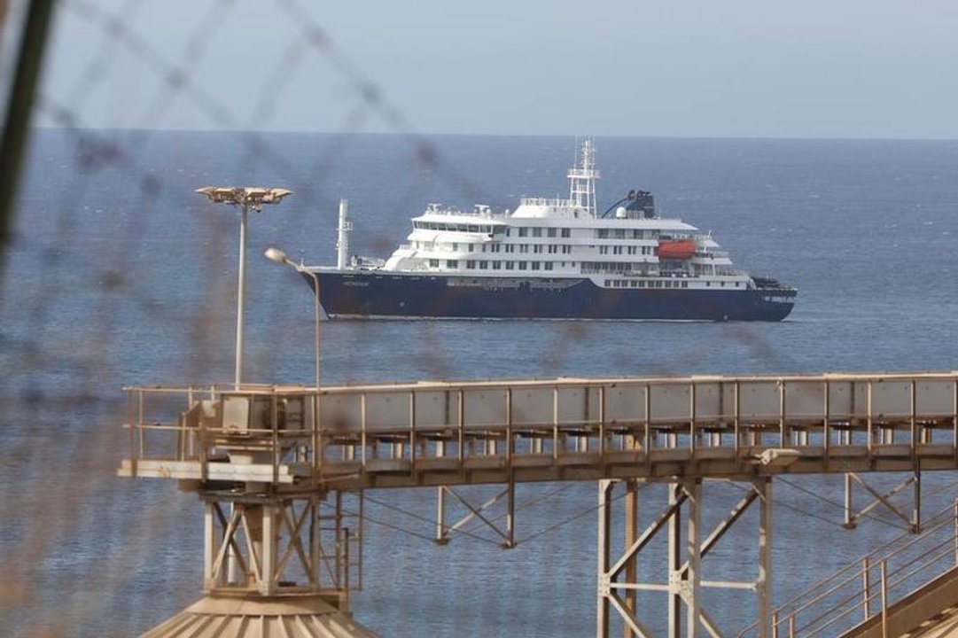 Crucero MV Hondius vinculado a casos de hantavirus en el Atlántico Sur
