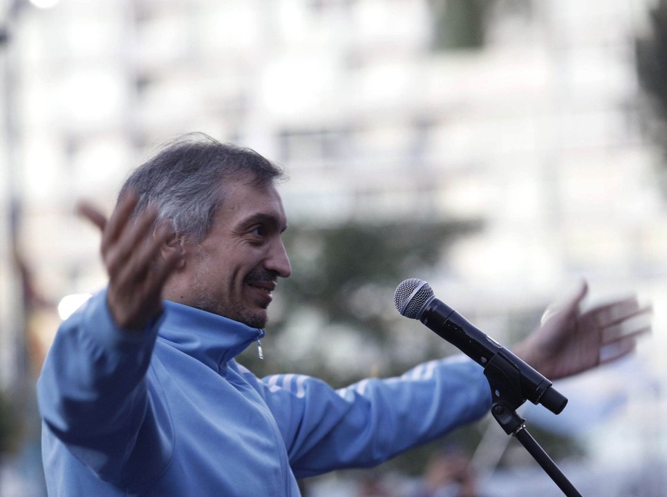 Máximo Kirchner acusó a Macri de "extorsionar“ a Milei y lo desafió a ser candidato a presidente el año que viene