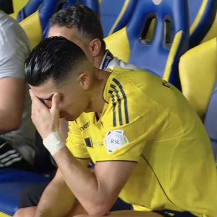 Impactante enfrentamiento entre jeques y aficionados en el fútbol árabe