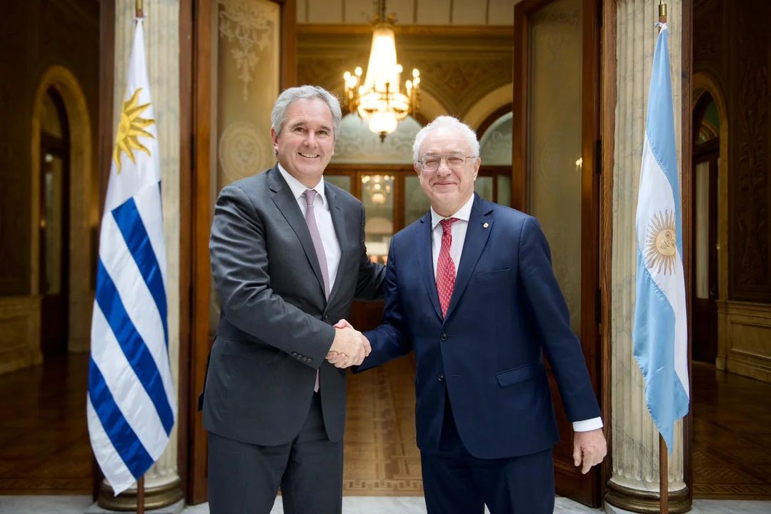 Reunión entre autoridades de Argentina y Uruguay por planta de hidrógeno verde