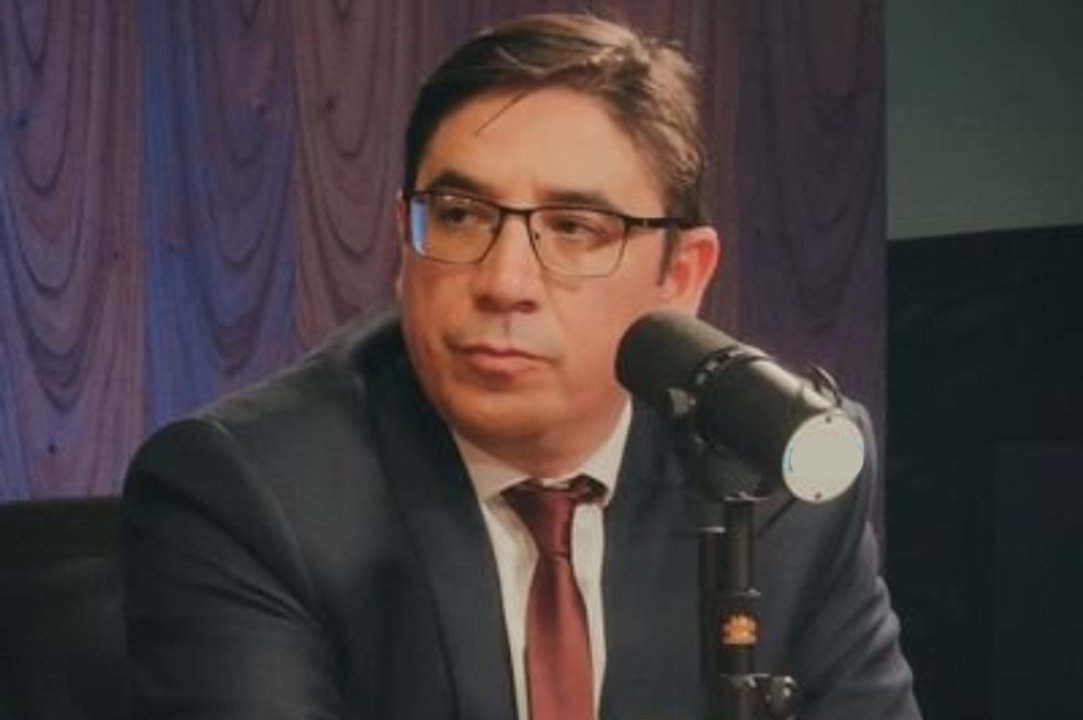 Álvarez apuntó contra quienes ocuparon la Secretaría de Educación: "Viven una fantasía revolucionaria"