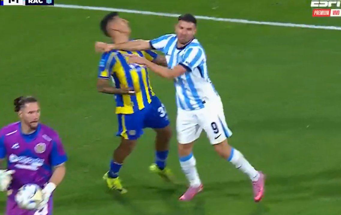 Racing se quedó con diez tras la polémica roja a Maravilla Martínez