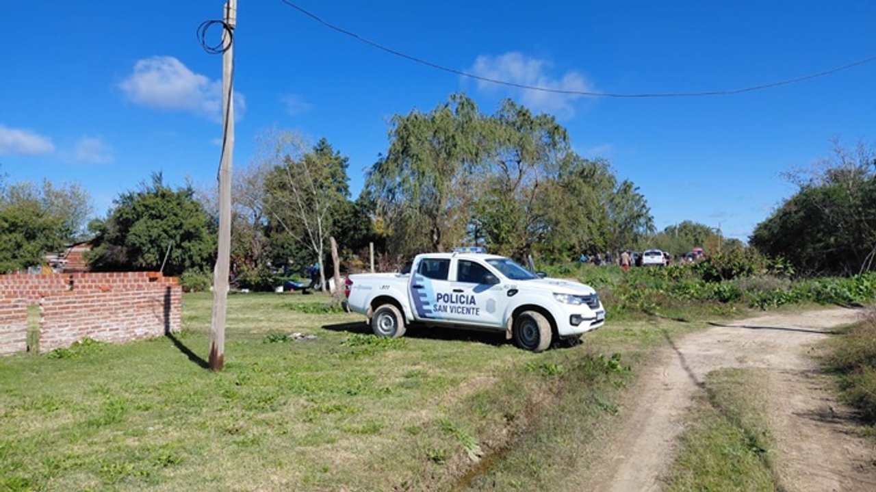 Detienen a un joven que se atrincheró con los hijos de su pareja en San Vicente