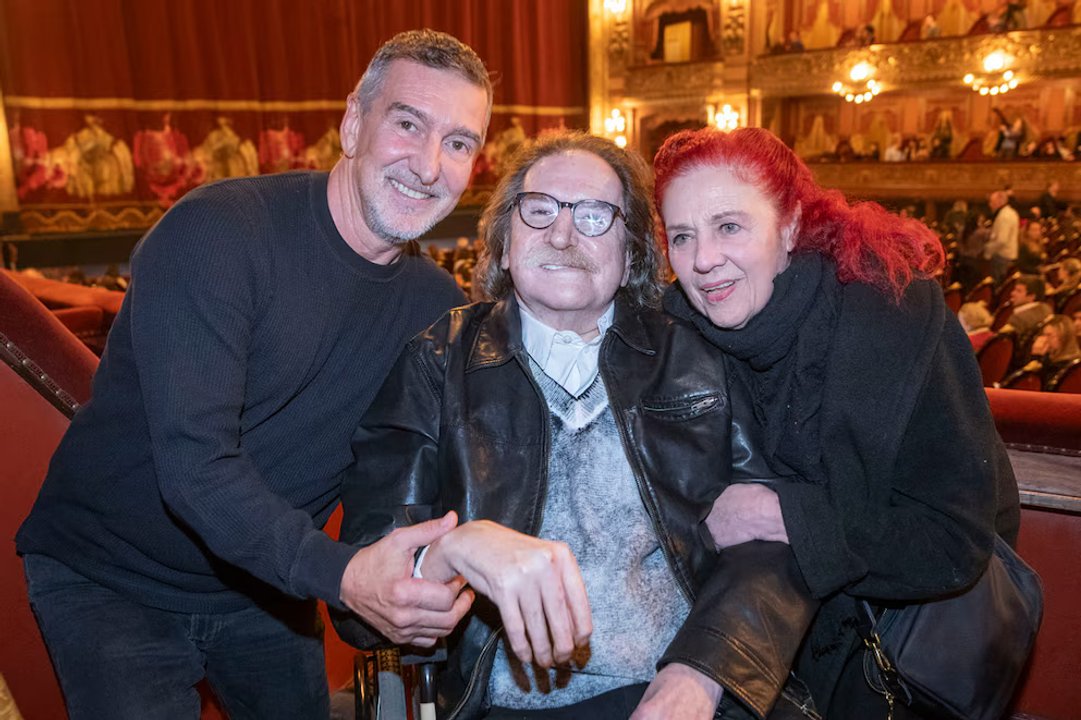 Charly García y Julio Bocca en una gala del Teatro Colón