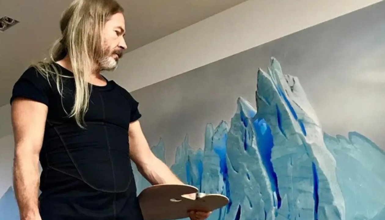 Obra del glaciar Perito Moreno del pintor argentino Helmut Ditsch en disputa