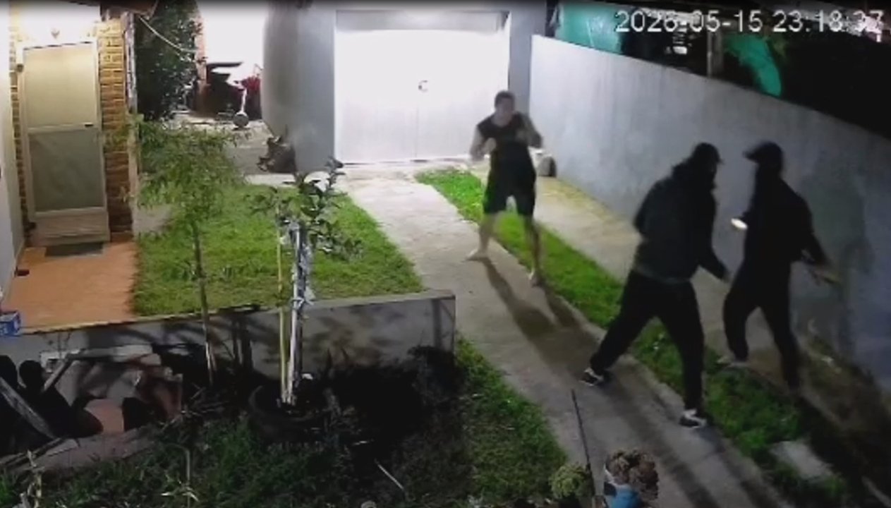Terror en Santa Clara del Mar: pareja sufre violento asalto que quedó registrado