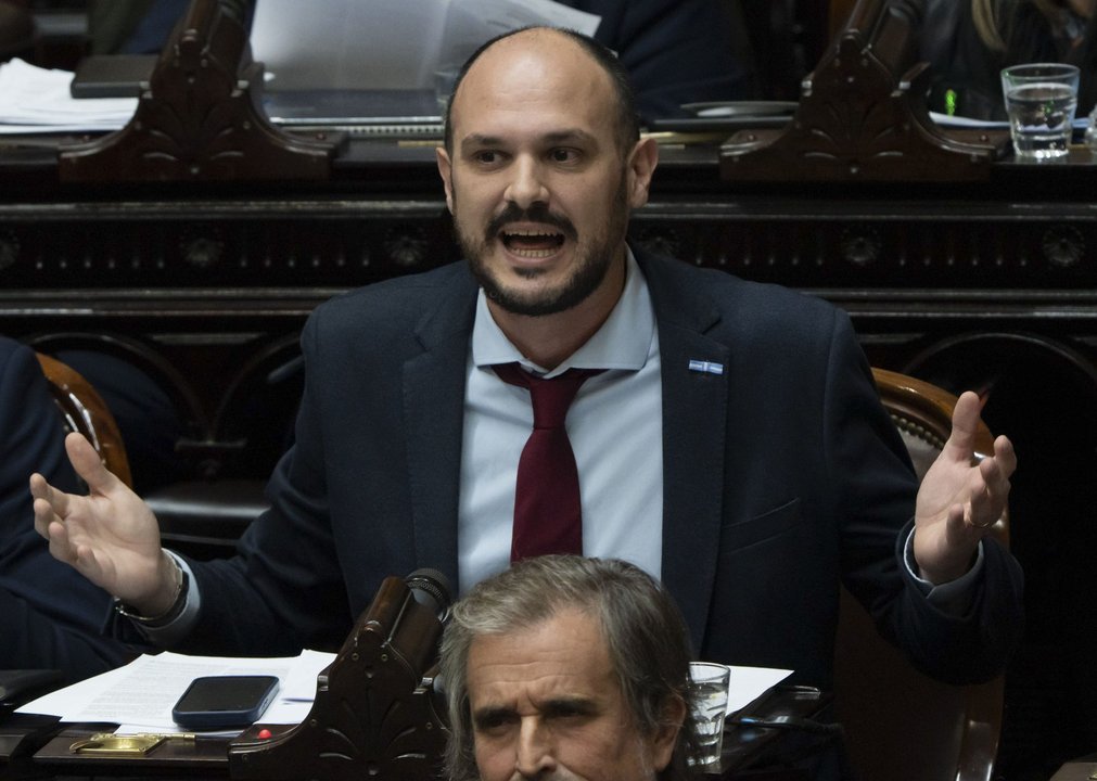 Santiago Santurio defiende el rumbo del Gobierno y propone diálogo sobre discapacidad