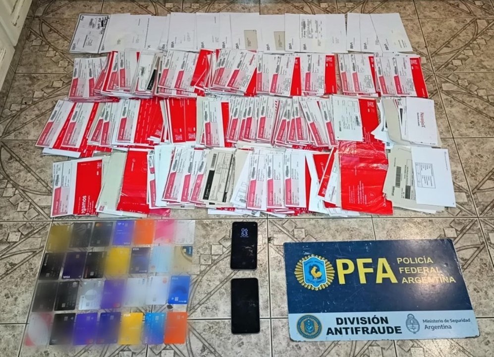 Operativo "Caras Rotas": desarticularon una red criminal que realizaba fraudes con tarjetas de crédito