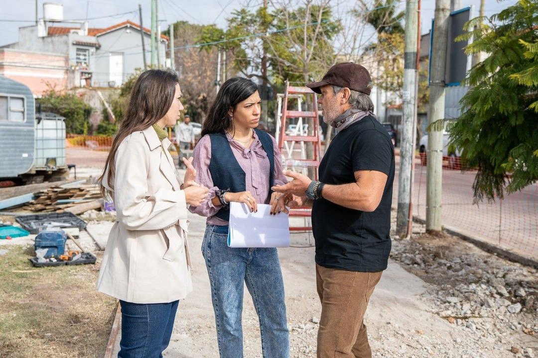 Lanús avanza con obras y nuevos espacios públicos sobre el corredor Lugones en Remedios de Escalada