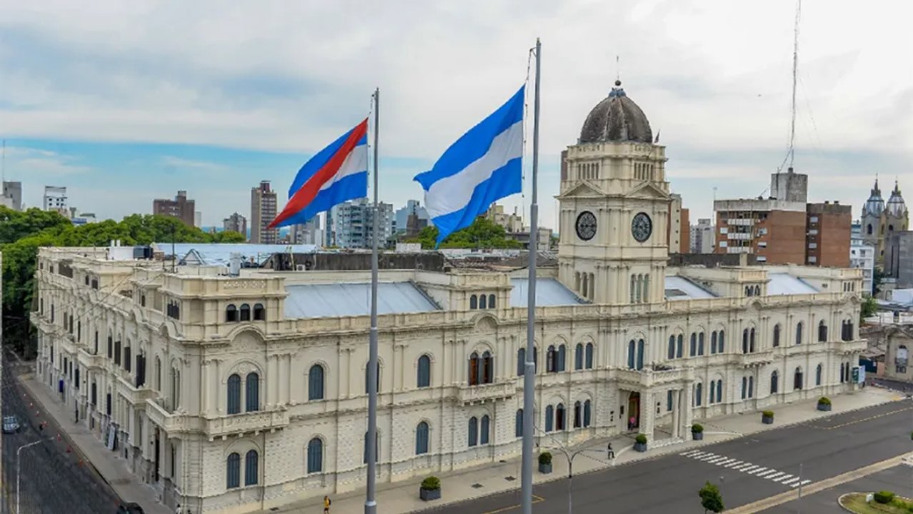 Entre Ríos mejora su calificación crediticia internacional