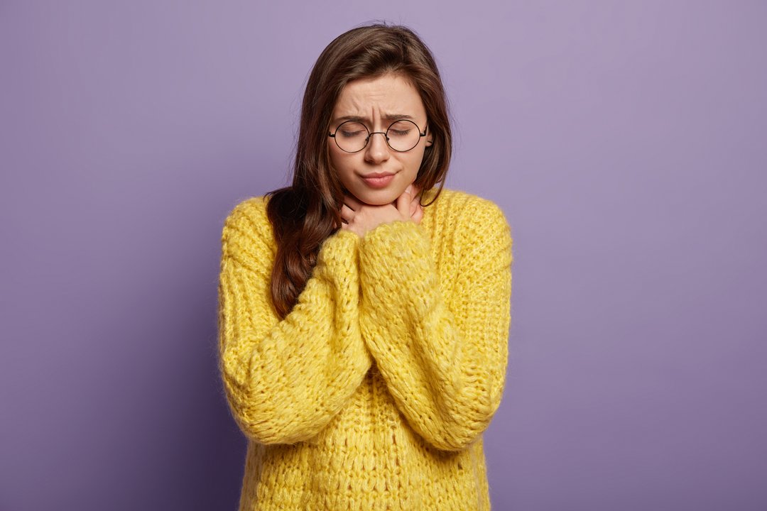Dolor de garganta: cómo saber si es virus, bacteria o puro frío y cuándo ir al médico