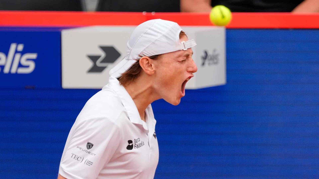 El peruano Buse hizo historia y se quedó con el título en el ATP 500 de Hamburgo