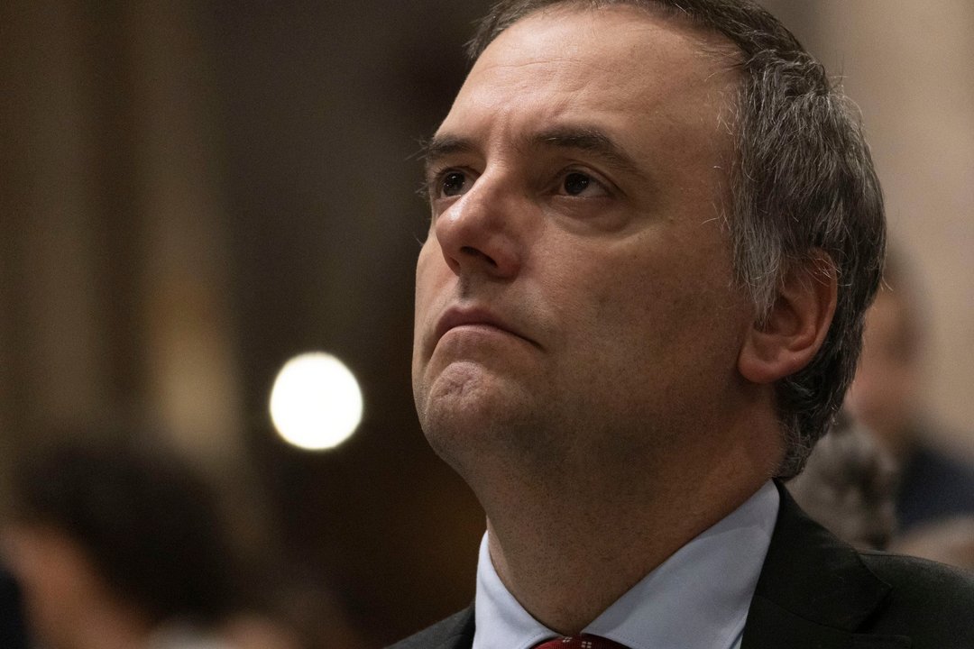 La Justicia avanza sobre Adorni y evalúa citarlo a indagatoria antes de la feria judicial