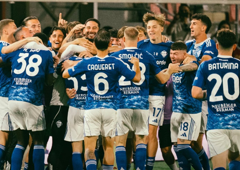 El Como le ganó al Cremonese por 4-1 y clasificó a la UEFA Champions League