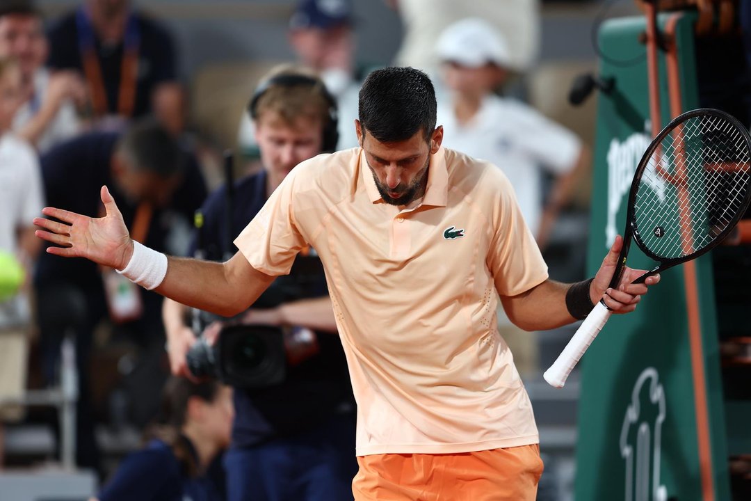 Novak Djokovic derrotó a Perricard y está en segunda ronda de Roland Garros