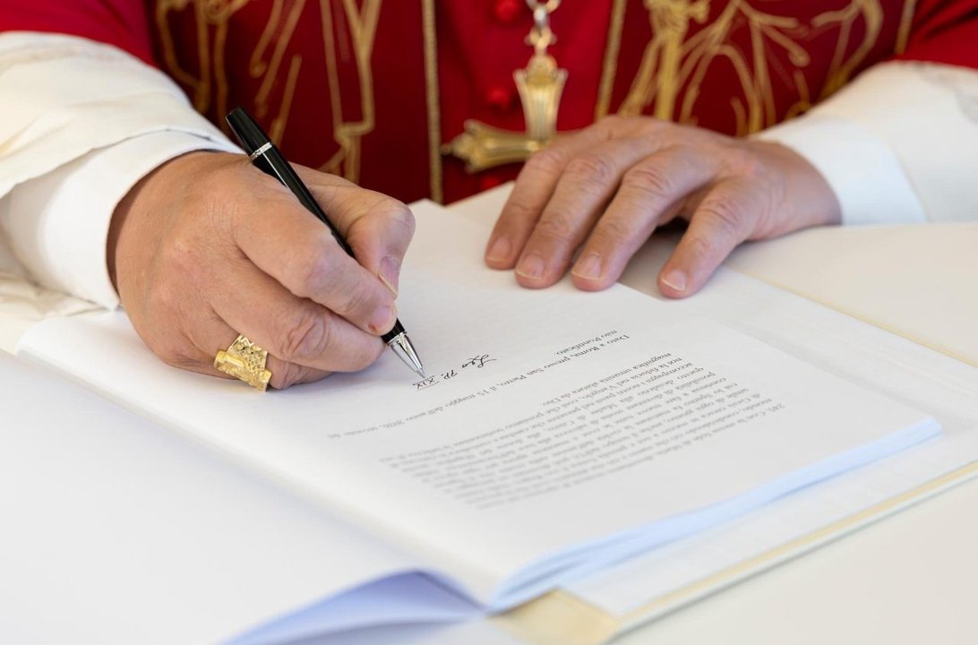 La primera encíclica del papa León XIV alerta contra la IA