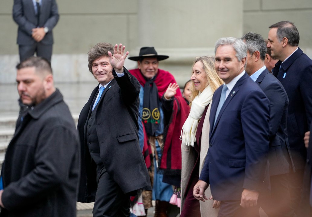 La fotogaleria de NA del acto por el 25 de Mayo