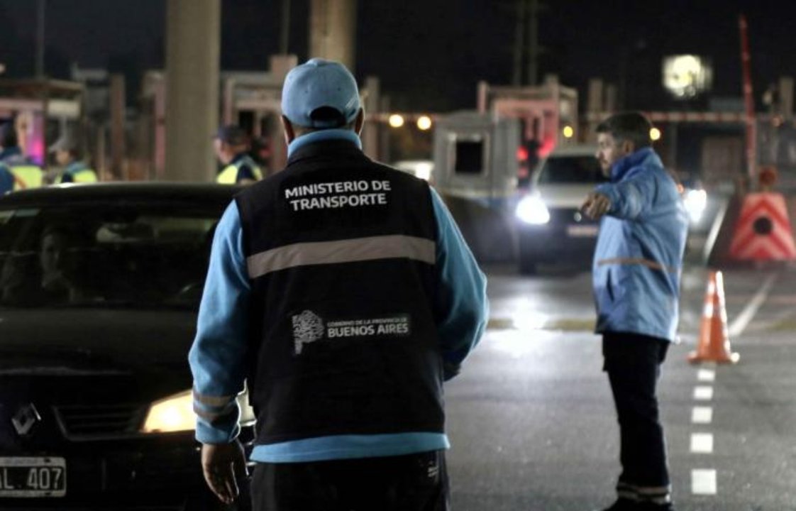 Alcoholizado, a alta velocidad en medio de la niebla: lo frenaron en la Autopista Buenos Aires - La Plata