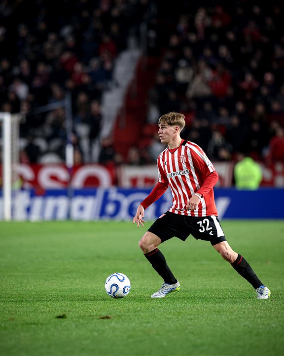 Estudiantes le ganó 1-0 a Independiente Medellín sobre la hora y clasificó a octavos de la Copa Libertadores 2026