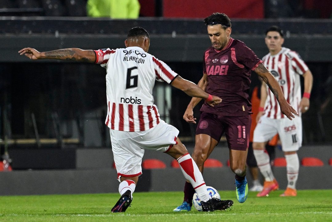Instituto eliminó agónicamente a Lanús y avanzó en la Copa Argentina