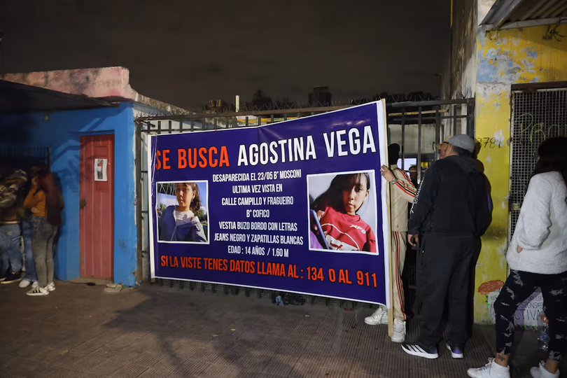 Familiares y vecinos de la adolescente de 14 años incendiaron neumáticos. Foto: Agencia NA/Redes.