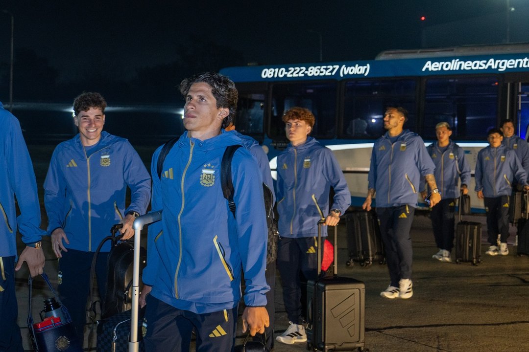 Partió hacia Kansas “El avión más argentino del mundo” con el plantel de la Selección argentina
