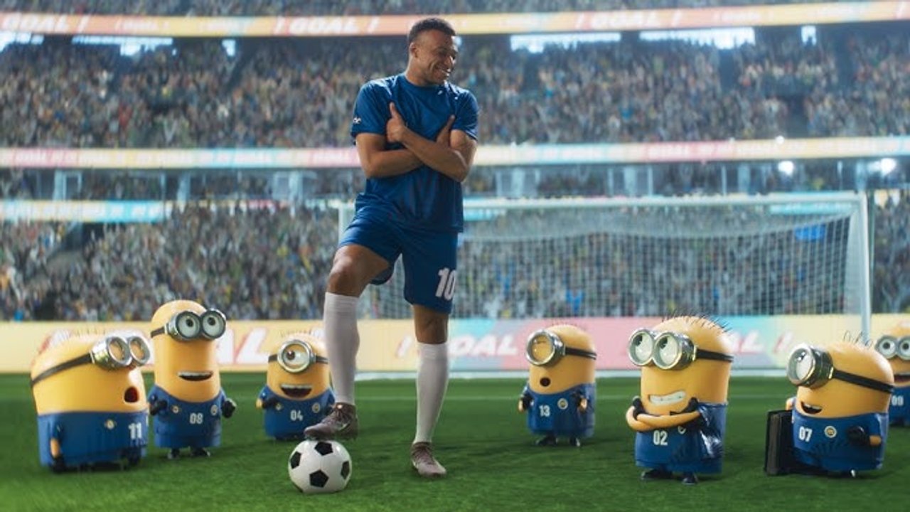 Kylian Mbappé en el tráiler de Minions & Monsters