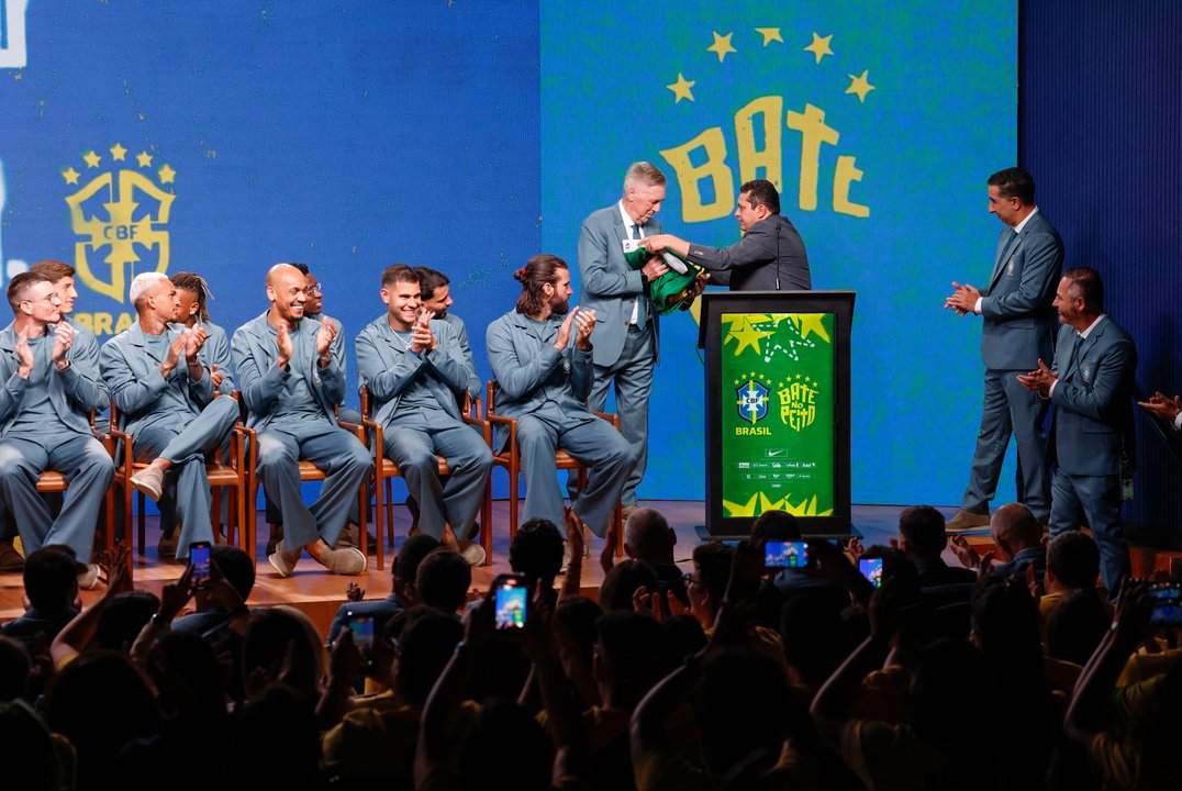 La selección brasileña recibe un curioso homenaje antes de partir al Mundial 2026