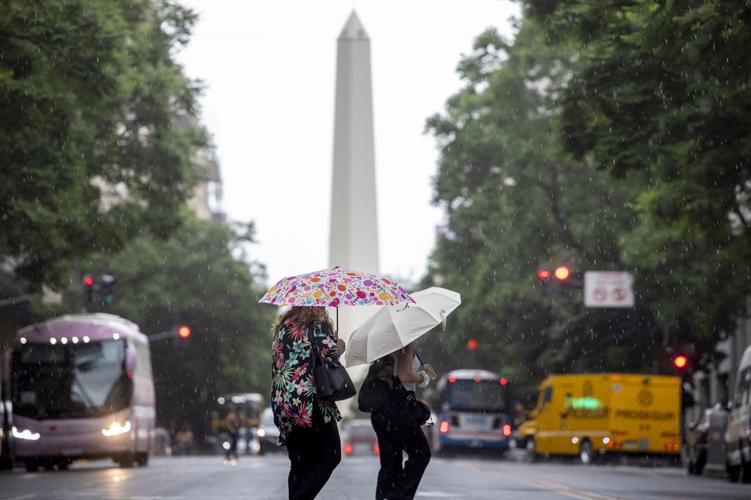 Argentina enfrenta un fin de semana de lluvias y nevadas intensas