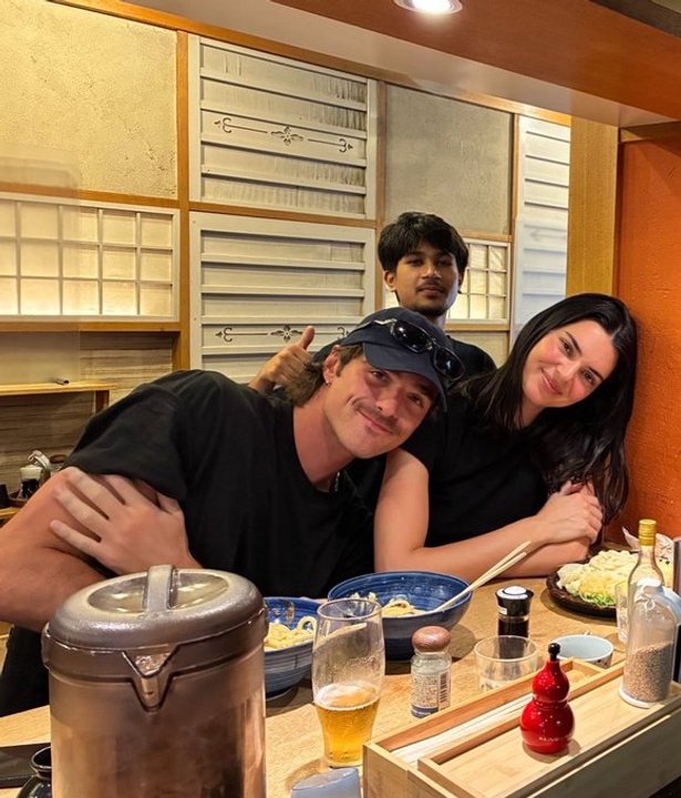 Kendall Jenner y Jacob Elordi ya no esconden su amor: su viaje exprés a Japón