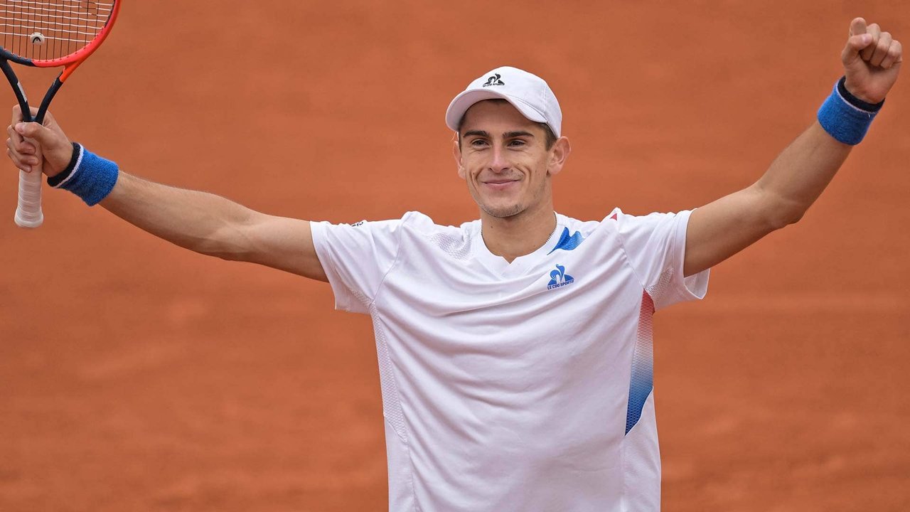 Doblete italiano en Roland Garros: Cobolli y Arnaldi avanzan a semifinales
