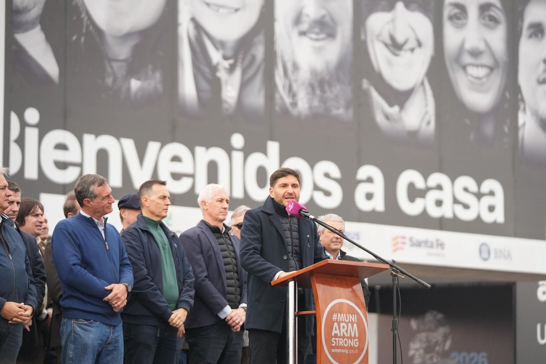 Pullaro pidió bajar retenciones y tasas de interés durante la apertura de Agroactiva