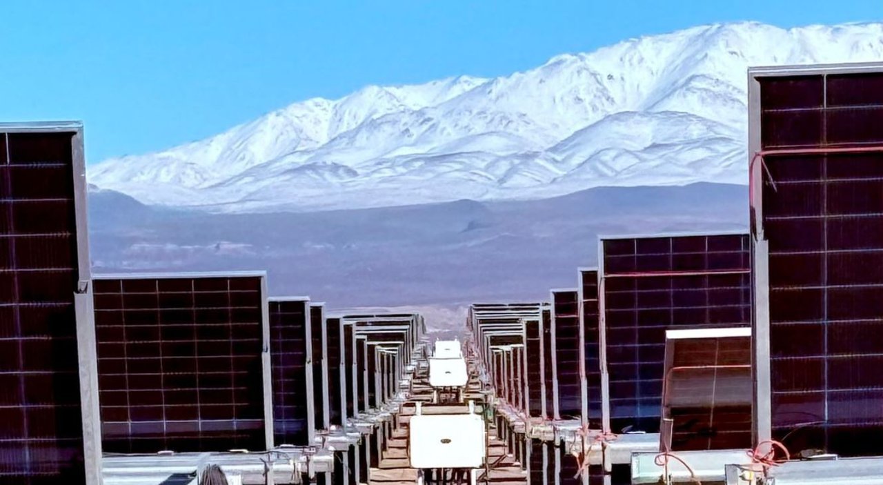 Transición energética: Mendoza se acerca a los 800 MW de energía solar con el Parque San Rafael