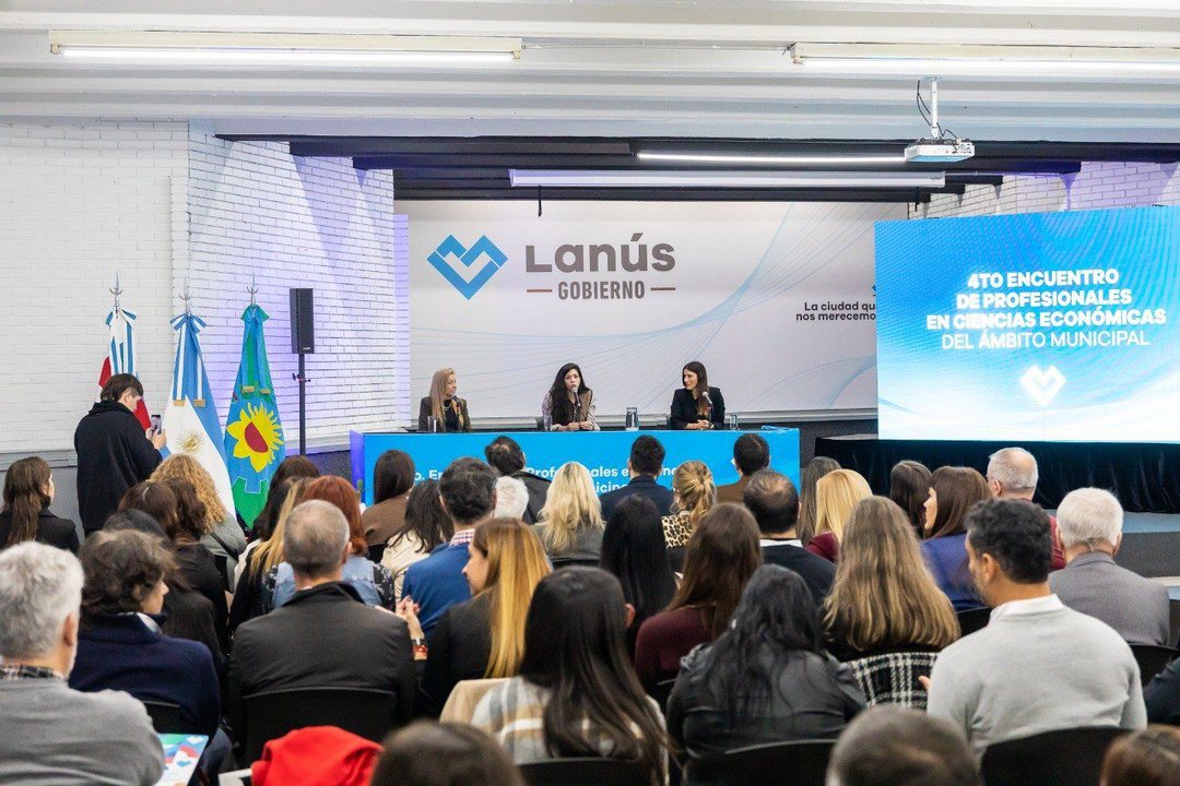 Lanús fue sede de un encuentro de profesionales en ciencias económicas de municipios bonaerenses