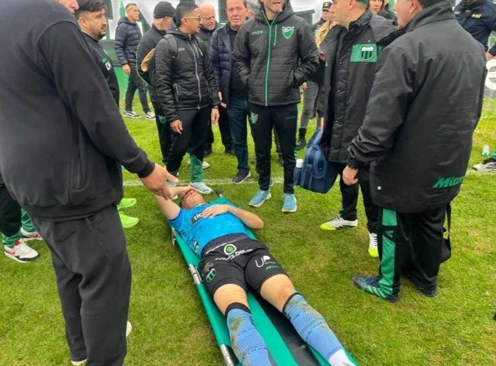 Nueva chicago dio el parte medico del arquero agredido por la hinchada de San Martin SJ