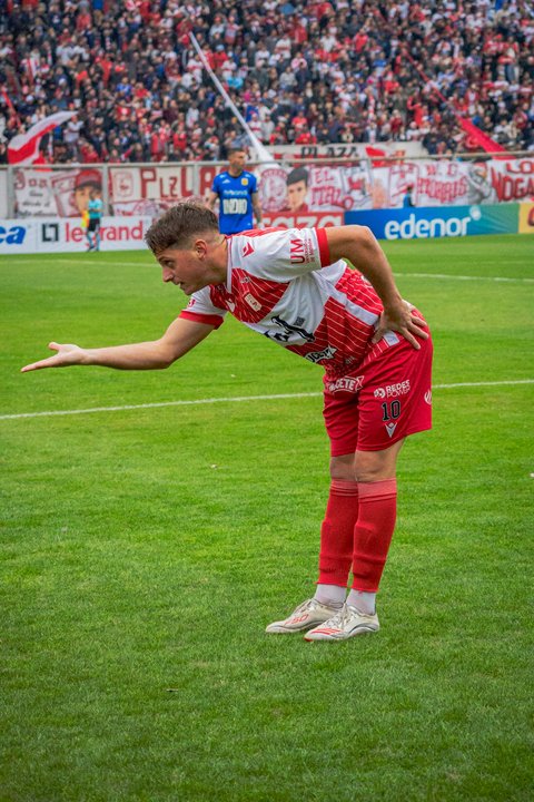 Morón le ganó a Almirante Brown por 1-0 y se aleja en la punta de la zona A de la Primera Nacional