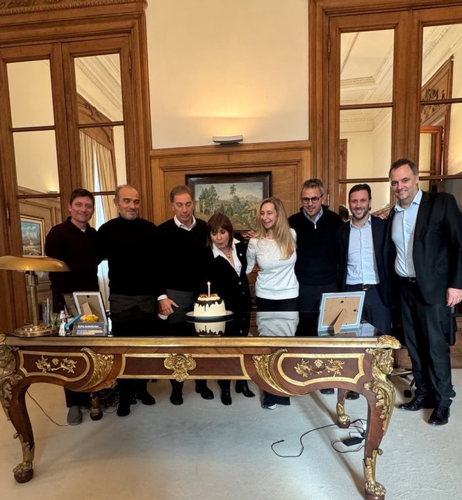 Karina Milei saludó a Bullrich por su cumpleaños y mostró una foto de unidad tras las críticas a Adorni