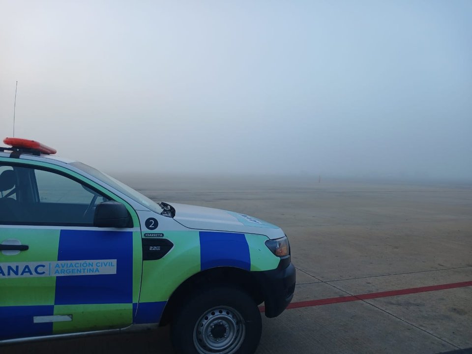 Niebla en Ezeiza provoca demoras y cancelaciones de vuelos
