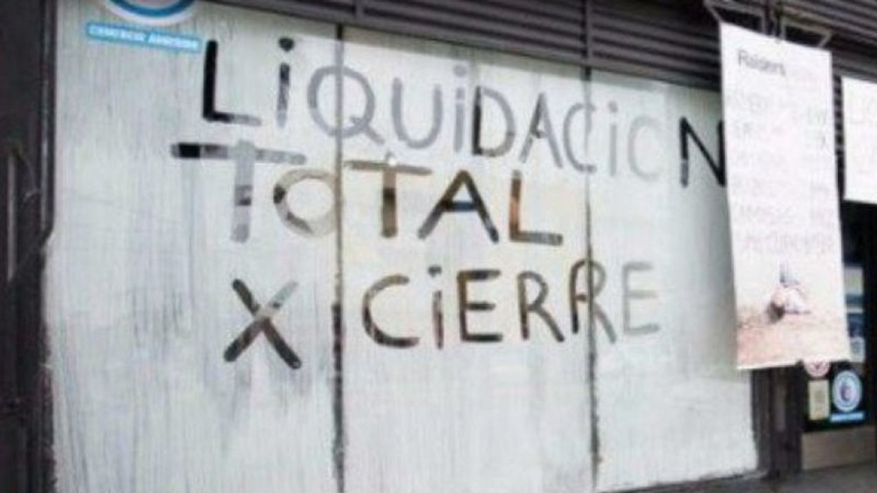 Mar del Plata: 40 persianas bajas golpean el relato turístico