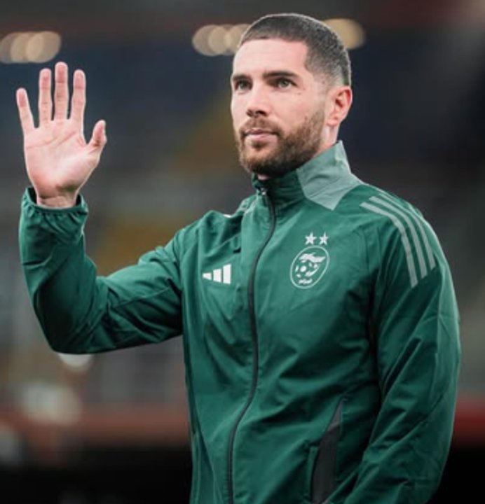Luca Zidane debuta en el Mundial defendiendo el arco de Argelia ante Argentina